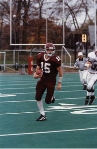Kevin Cahill running with football (2000)