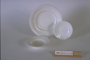 Cup plate