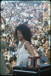 Grace Slick (Jefferson Airplane) performing onstage at the Woodstock Festival