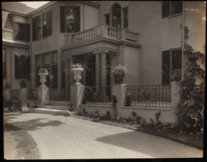 Entrance of "Blythewood," residence of Henry W. Proctor, Little's Point, Swampscott, Mass., c. 1917.