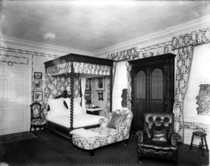 Francis Peabody House, "The Lindens," Danvers, Mass., Bedroom.