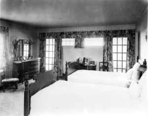 Ellison House, Newton, Mass., Bedroom..