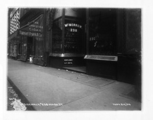 Sidewalk #238 Washington St., sec.5, Boston, Mass., November 20, 1904