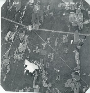 Worcester County: aerial photograph. dpv-8mm-42