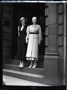 Eileen Dowd and sister on the steps of 9 Hamilton Place