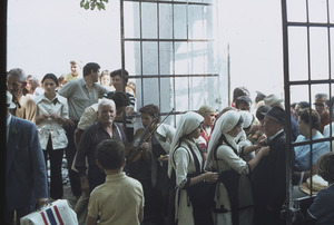 Crowd at entrance to Trnovo celebration