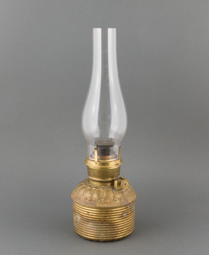 Kerosene Lamp with Chimney