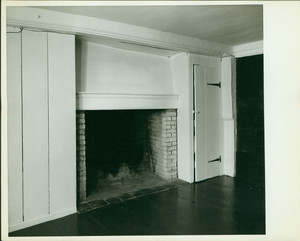 Interior view of the East Chamber, Cooper-Frost-Austin House, Cambridge, Mass., 1962