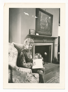 Winifred Sayer in Robert Frost Room