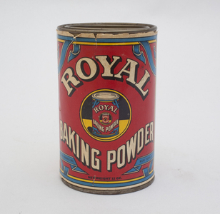 Can of baking powder