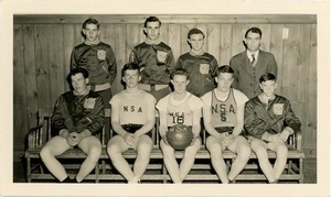 Boys' basketball team, New Salem Academy