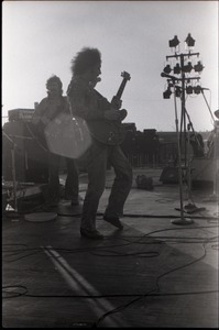 Hollywood Speedway Rock Festival: Elvin Bishop performing with group