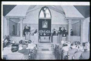 Dorr Memorial Church, Lynnhurst, interior