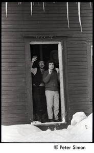 Richard Wizansky (right) and Raymond Mungo, waving from the doorway, Tree Frog Farm commune