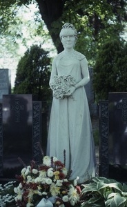 Green-Wood Cemetery (New York, N.Y.) statue