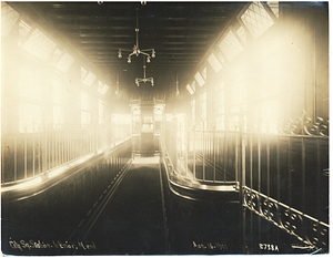 City Station, interior, north end