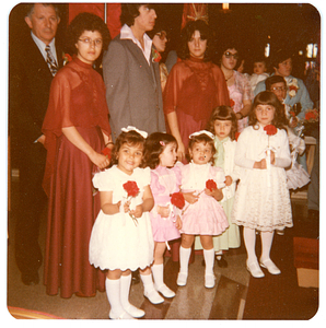 Children at Holy Ghost coroação