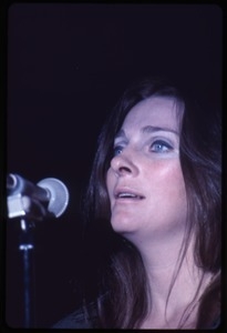 Judy Collins: close-up portrait, singing