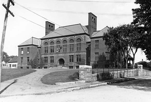 Lincoln School