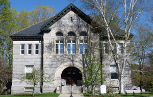 Dickinson Memorial Library: library exterior
