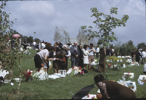 Groups at grave sites