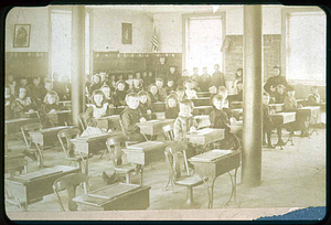 Saugus school class met at old town hall, Oct 1, 1895