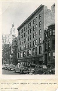 Intown School exterior at 126 Newbury Street