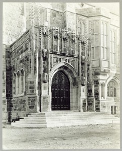 Commonwealth Avenue-facing entrance to Bapst Library, which would eventually become entrance to Burns Library in the mid-1980s