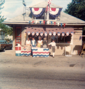 Bicentennial parade for Wayland 1976