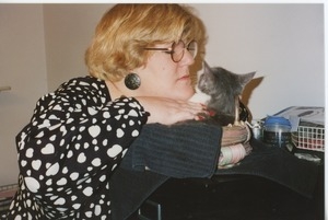 Rae Unzicker with cat