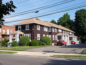 Apartment building at 35-37 Richardson Avenue, Wakefield, Mass.