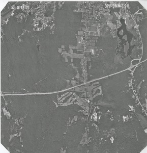 Worcester County: aerial photograph. dpv-9mm-198