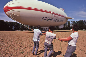 Airship Industries dirigeable