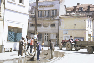 Street sweeping and death notices