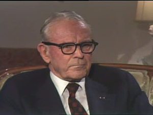 Interview with Maxwell D. (Maxwell Davenport) Taylor, 1979 [Part 1 of 4]
