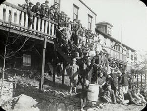 Alumni Reunion at Boathouse (1910)
