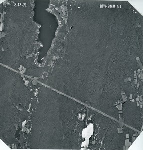 Worcester County: aerial photograph. dpv-9mm-41