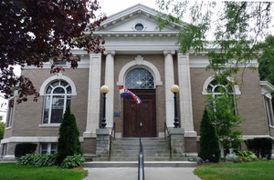 Carnegie Public Library: front exterior