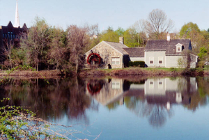 Back of Griffin Museum