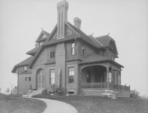 Exterior view of the house built for Gen. Hazard Stevens, 8 Bowdoin Ave., Dorchester, Mass., 1880