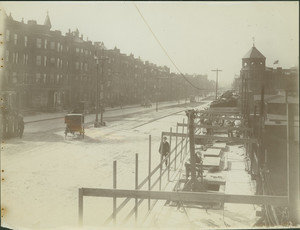 View of the Huntington Avenue Bridge, Boston, Mass., 1909