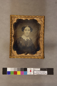 Unidentified woman with lace collar