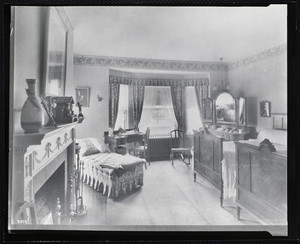 Mrs. T.G. Plant's house bedroom