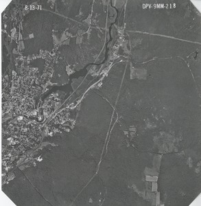 Worcester County: aerial photograph. dpv-9mm-218