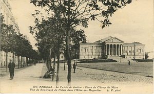 Postcard: Angers - La Palais de Justice
