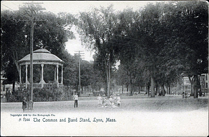 Common and bandstand Lynn, 1905