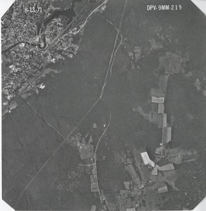 Worcester County: aerial photograph. dpv-9mm-219