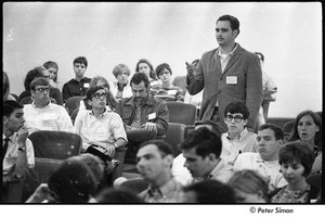 United States Student Press Association Congress: unidentified man making a statement from audience