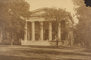 Exterior view of an unidentified building, New Haven, Conn., undated