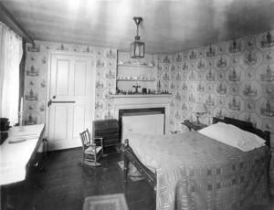 John Hicks House, 64 Boylston St., Cambridge, Mass., Bedroom.